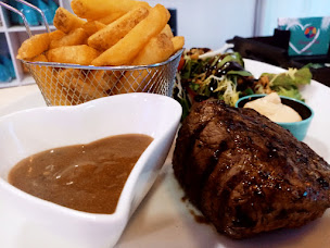 Photo n°25 de Tiki Bar-La Terrasse de Turenne - Restaurant Grill Viandes-Burger-Tapas/Finger food-Salades Produits Locaux Brive Collonges à Turenne (Restaurant)