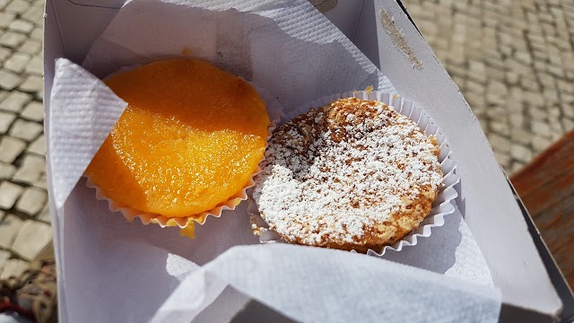The House of Isabel - Pastry & Tea Room