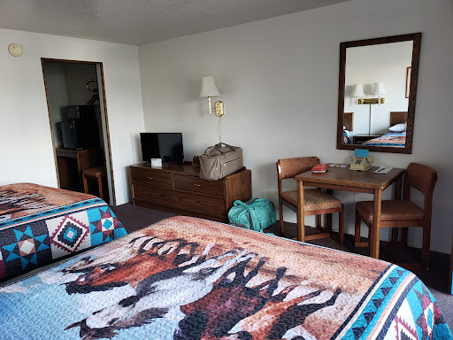 Western Big Sky Inn - Thumbnail