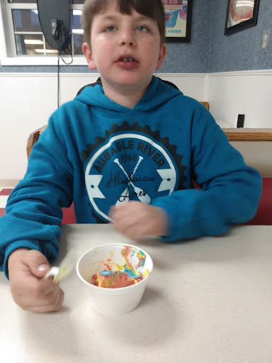 Burlington Sno Biz and Pizza King - Thumbnail