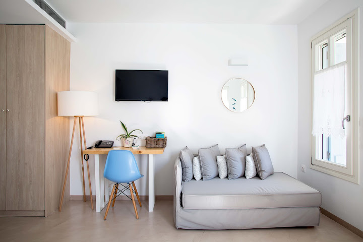 Anemomiloi Andros by null