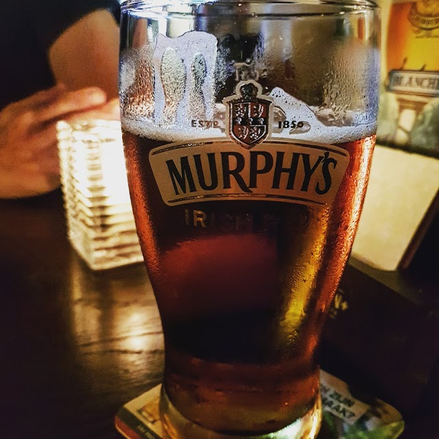 John Mullins Irish Pub & Restaurant