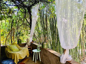 Photo n°9 de L'Essence Bambou - Serre Aurélie - Praticienne en Massages Ayurvédiques & Technicienne Spa & Bien-Être à Anduze (Centre de bien-être)