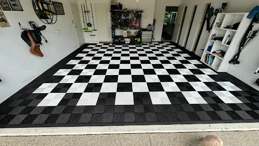 Sleek Space - Visual