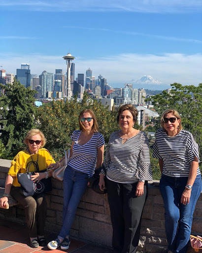Hola Seattle - Visual