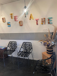 Photo n°3 de Cabinet d'ostéopathie Cérétan - Clémence GONZALEZ à Céret (Ostéopathe)