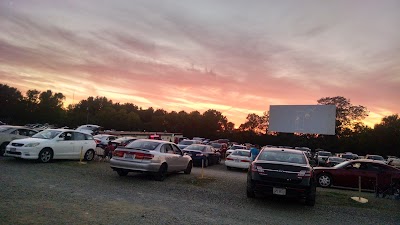 Photos of Holiday Auto Theatre
