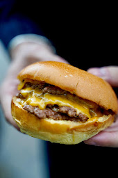 Photo n°1 de BIBO Smash Burgers à Paris (Restaurant)