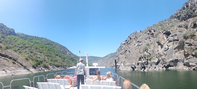 Catamaranes Ribeira Sacra.Com