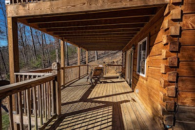 Log Cabin in Smoky Mountain