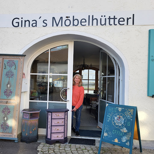 Regina Wegner Ginas Moebelhuetterl