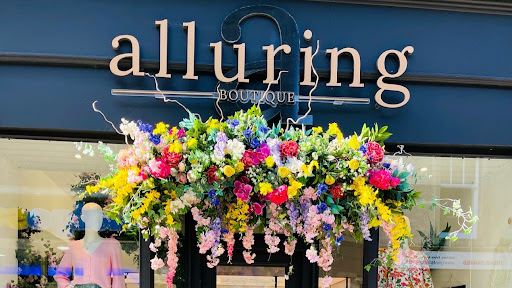 Alluring Boutique - Thumbnail