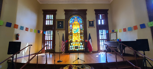 Dr. Eugene Clark Library - Visual