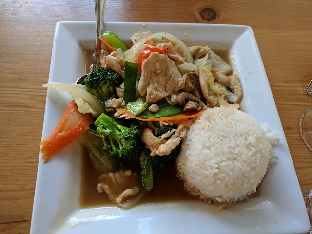 Sabai Cafe & Bar