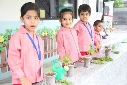 Af1qipnhiohkevpjg5m8sriso8oivikkkm Lyq3qqp V=s435 K No