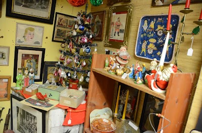 Main Street Antiques & Art