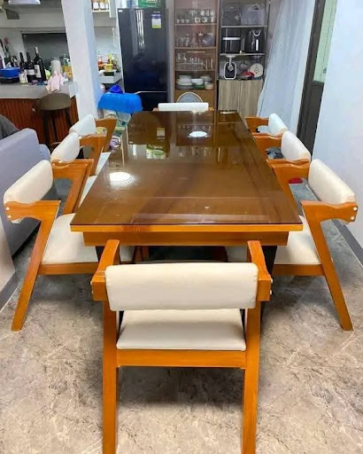 Dining table