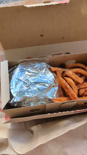 Opinii despre Pepe Chicken By FastGoodCuisine - Vaise în Vaise - Restaurant