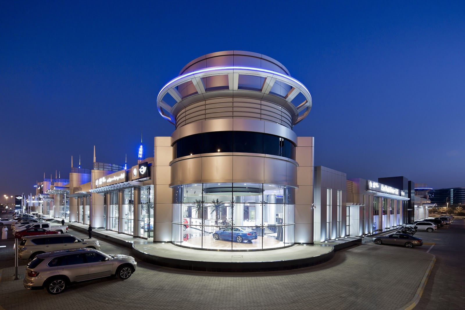 Rolls-Royce Motor Cars Abu Dhabi Motors - صورة 3