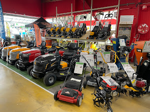 Photo n°10 de Bricomarché Neufchâtel-En-Bray à Neuville-Ferrières (Magasin de poêles à bois)