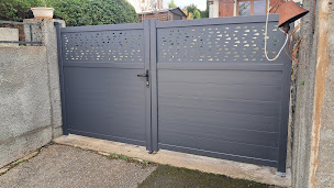 Photo n°2 de Services à Proximité ou SAP, Alexandre LOCHIS à Saint-Maurice-de-Lignon (Cours de peinture)