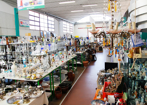 Mercatino USATO Franchising Arezzo Gallery - Italy