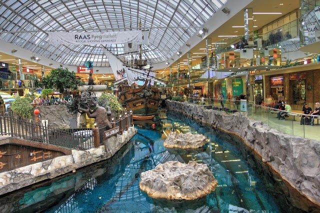 8882 170th St NW, Edmonton, AB T5T 4J2 - West Edmonton Mall