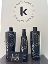 Photo n°3 de Salon signature by Brenda à Auterive (Salon de coiffure)