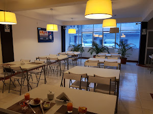 Willow Inn - Plaza Mayor 9