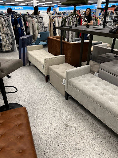 Alderwood Plaza - Thumbnail