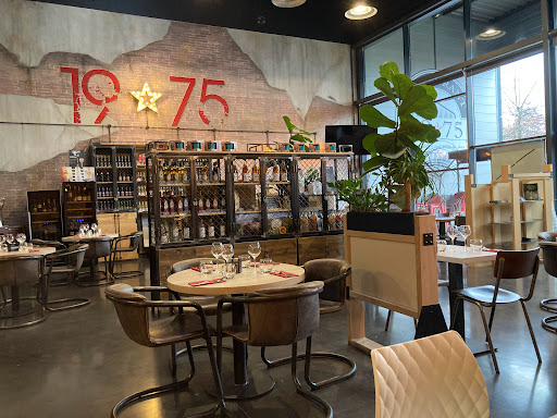 restaurant 1975 - Thumbnail