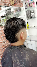 Photo n°21 de Salim coiffure à Metz (Salon de coiffure)