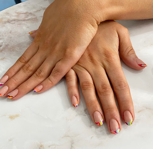 UB nails - Visual