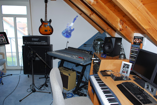 NEXUS Studios - Visual