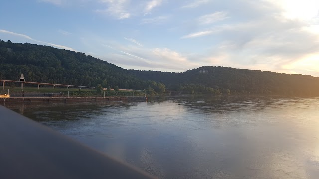 Big Dam Bridge
