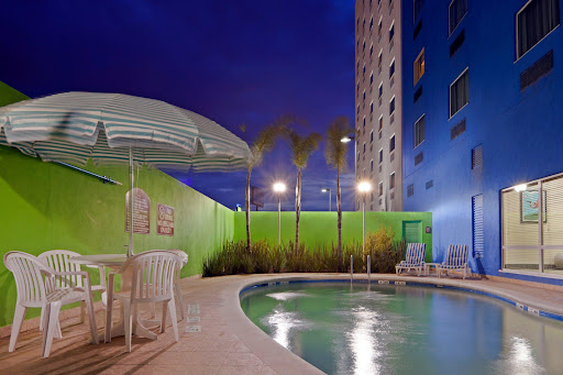 Holiday Inn Express Hotel & Suites Toluca Zona Aeropuerto