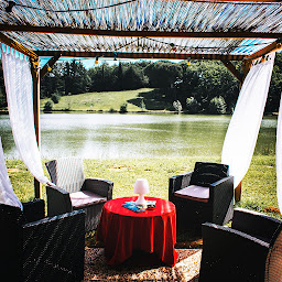 Photo n°1 de Le Petit Chaperon Rouge à Miramont-de-Guyenne (Lieu de mariage)