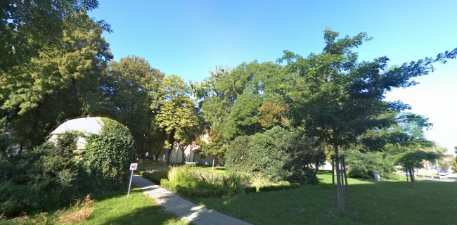 Školská 2330/1A, 927 01 Šaľa