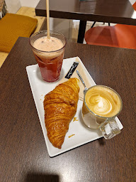 Photo n°64 de L'Adélaïde Crêperie Café Jus Salades à Le Puy-en-Velay (Bar à jus de fruits)