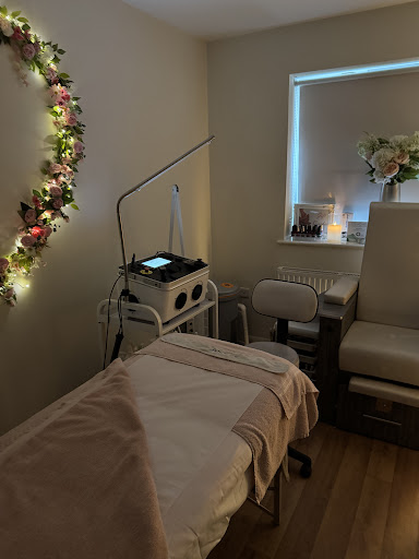 The Glam Lounge Surrey