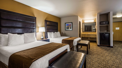 Best Western Oak Meadows Inn - Thumbnail