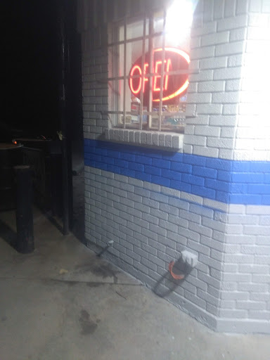 GUY'S QUICK STOP - Thumbnail