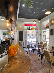 Photo n°3 de Le bistrot poète à Nice (Cave à vins)