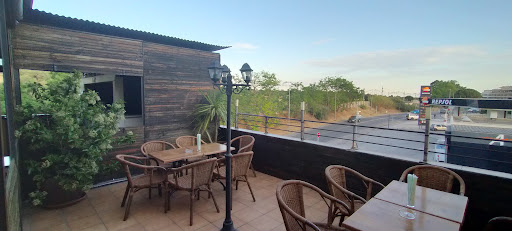 RUSTIC ARMS - Visual