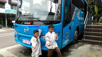 Photos of Halte Bus Trans Koetaraja