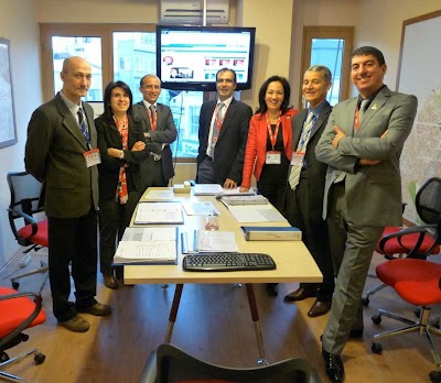 Photos of REMAX Su