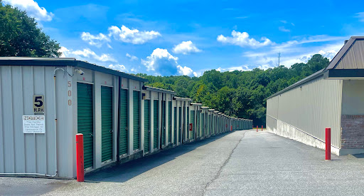 Stuff-N-Storage - Visual