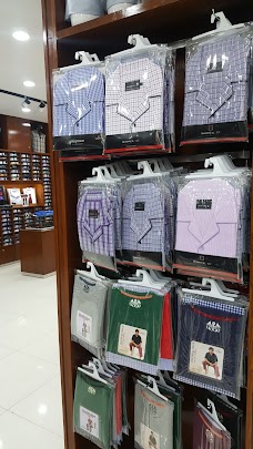 Uniworth Dress Co. (Shirt and Tie Shop) sahiwal