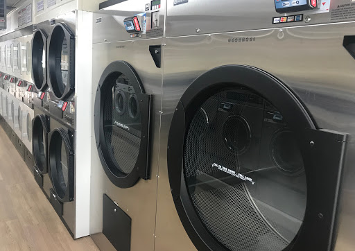 Giant Wash Laundry LLC - Thumbnail