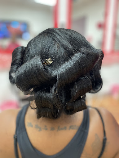 Yomaira Dominican Hair Style